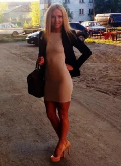  Лола, 23, 